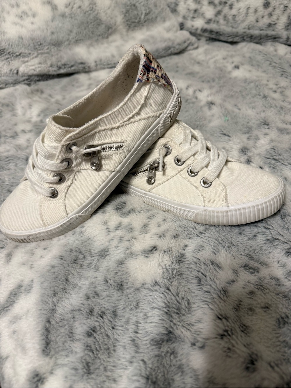 Women's White Canvas Lace-Up Athletic Sneakers